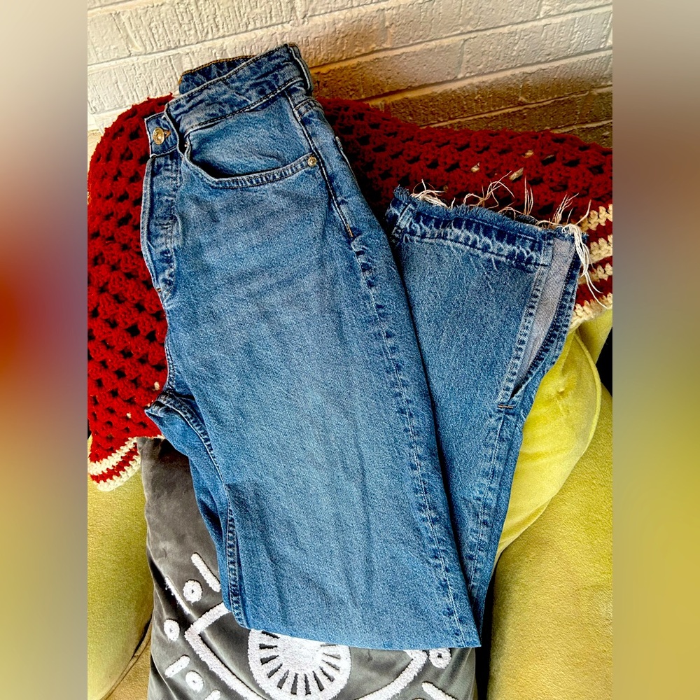 Boyfriend Frayed Jeans